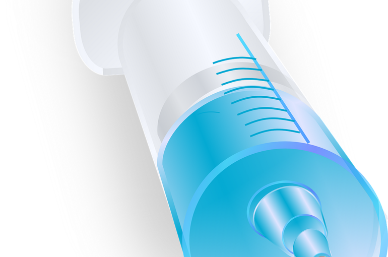 syringe-g16e4f0bf3_1280