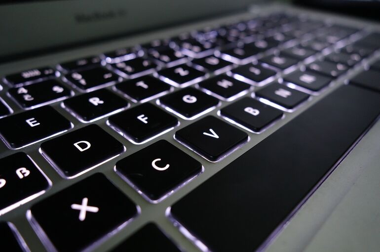 keyboard-g31909d800_1920